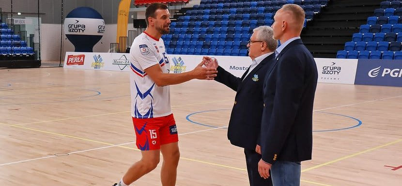 Польша. Капитан "Азотов" Михал Юрецки выбыл из строя на 8-9 недель из-за травмы руки