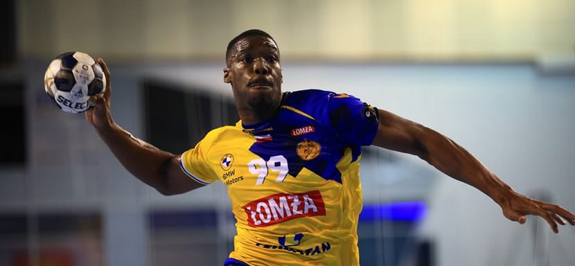 Лига чемпионов. Дилян Наи: "Кельце" показал, что нет ничего невозможного. Мы дважды обыграли "Барсу". Так почему не можем победить в Париже?"