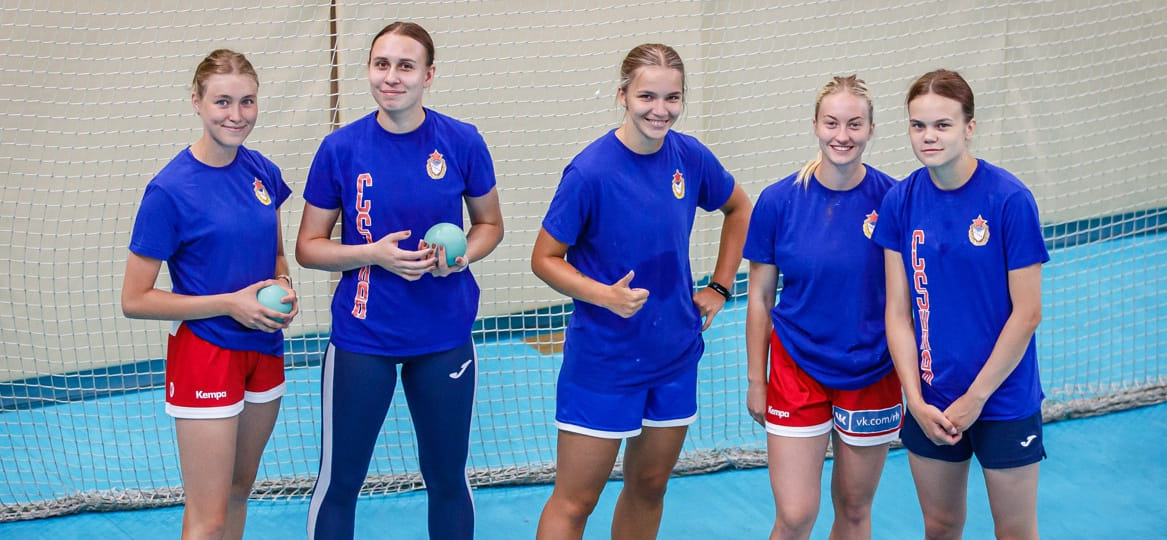 Россия. ЦСКА-2 приступил к тренировкам. Роман Ляшенко: "Состав обновился примерно на 35%, пополнение в основном из ЦСКА-3"