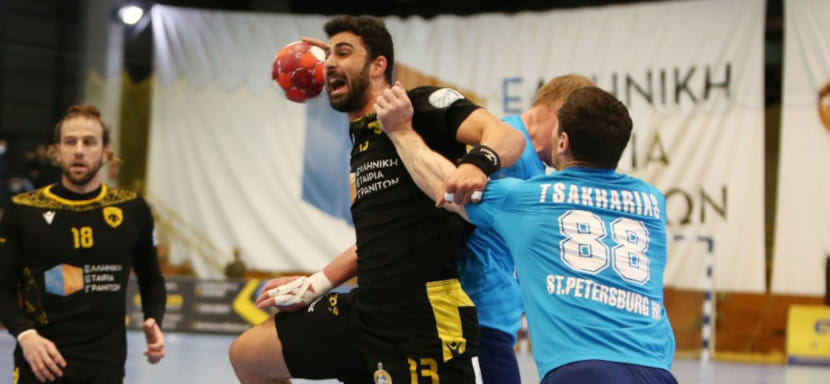 Кубок ЕГФ. В повторном матче 1/4 финала "Нева" из Санкт-Петербурга вновь уступила греческому АЕКу и завершила выступление в евротурнире