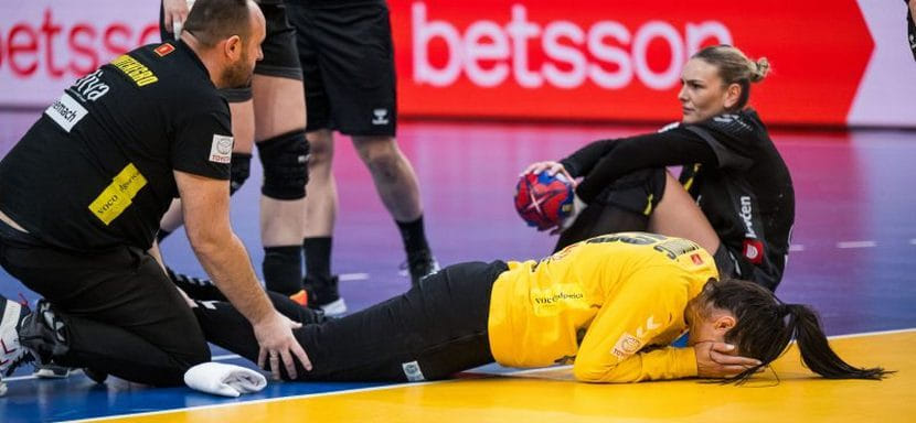 ЧМ-2023. Голкипер "Мэгуры" и сборной Черногории Марта Батинович травмировала колено и больше не сыграет на топ-турнире
