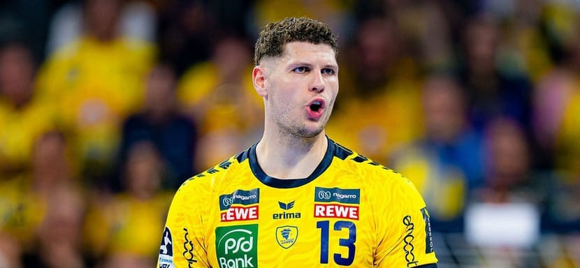 Левый полусредний "Райн Лёвен" Себастьян Хейманн продолжит карьеру в "Ганновере"