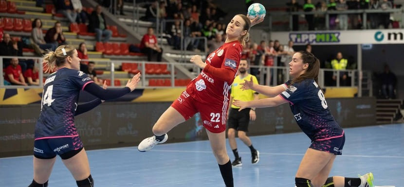 Лига чемпионов. Левая полусредняя Йована Йовович — автор лучшего гола по итогам матчей 13-го тура (ВИДЕО)