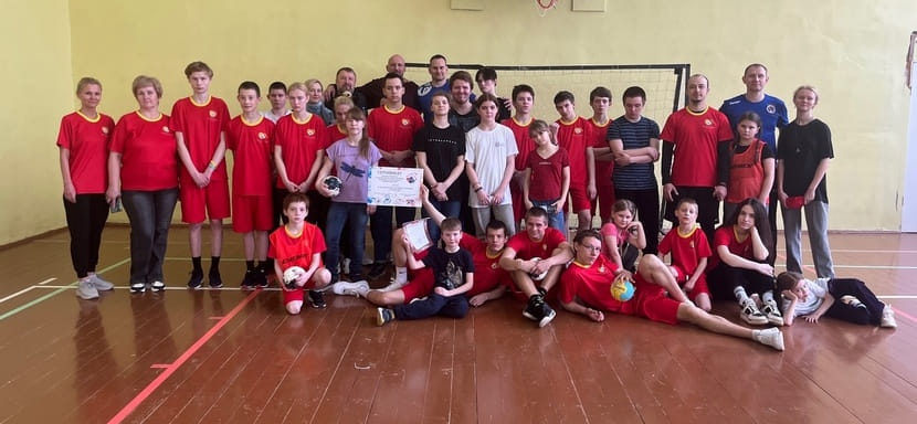 Россия. Василий Филиппов и Алексей Каманин провели мастер-класс в детском доме города Переславль-Залесский