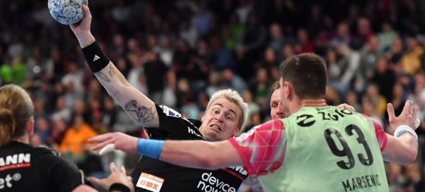 Дуэт лидеров бундеслиги уже не тот: "Ганновер" поскользнулся, "Мельзунген" стал вровень с "Берлином"