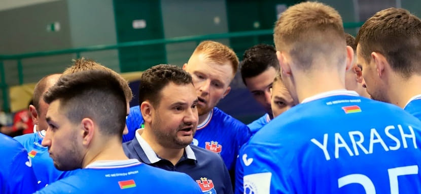 В сборную клубов Беларуси, костяк которой составили представители БГК, вошли пять гандболистов из других команд