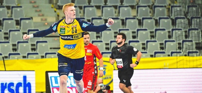 Бундеслига. Исландский линейный Имир Гисласон продлил контракт с "Райн Левен"