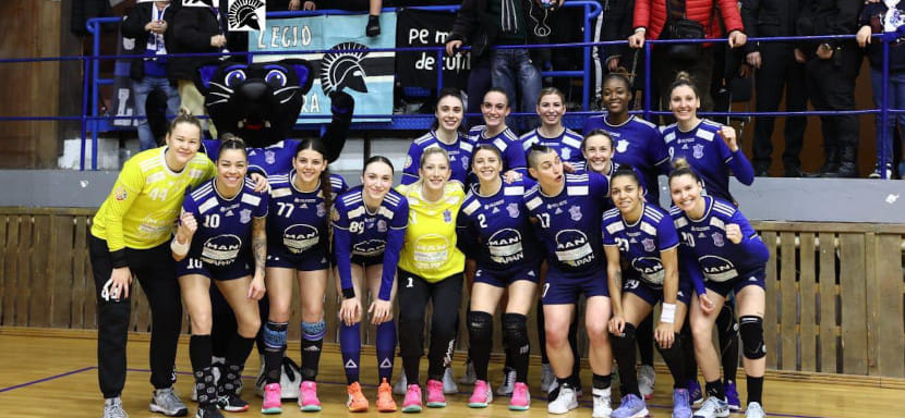 Румыния. "Бухарест" уверенно разобрался с "Мэгурой" Василевской, "Дунэря" Трусовой и Коновал обыграла "Крайову" в матчах 15-го тура