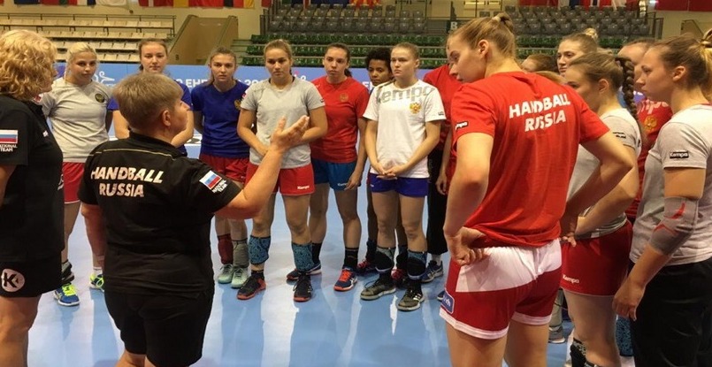 Чемпионат Европы (U-19). Сборная России после первого тайма громит сверстниц из Словении