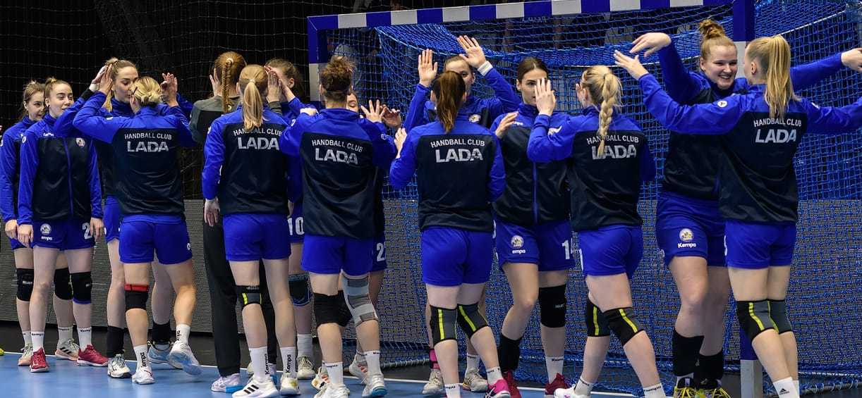 Olimpbet Суперлига. Выездные игры тольяттинской "Лады" в плей-офф покажут в эфире телеканала "Тольятти-24"