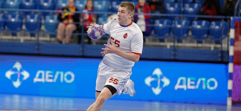 Дмитрий Ионов: "Могу футбол посмотреть высокого уровня — ту же Лигу чемпионов. Или другие игровые виды. Например, хоккей"