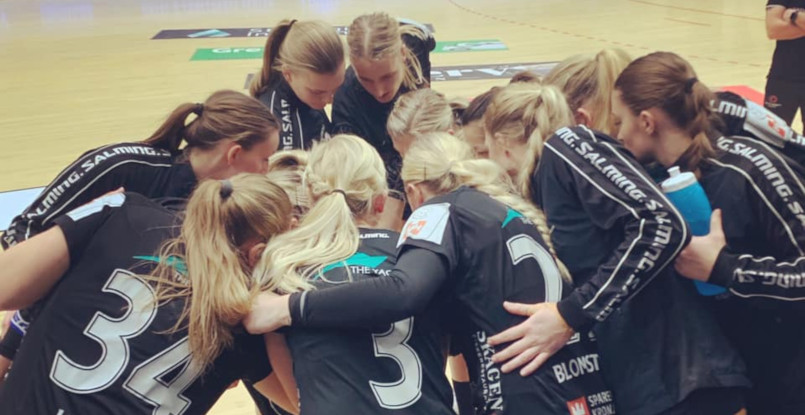 Дания. В столичном дерби "Копенгаген" разгромил "Аякс" и вернулся на третье место в чемпионате