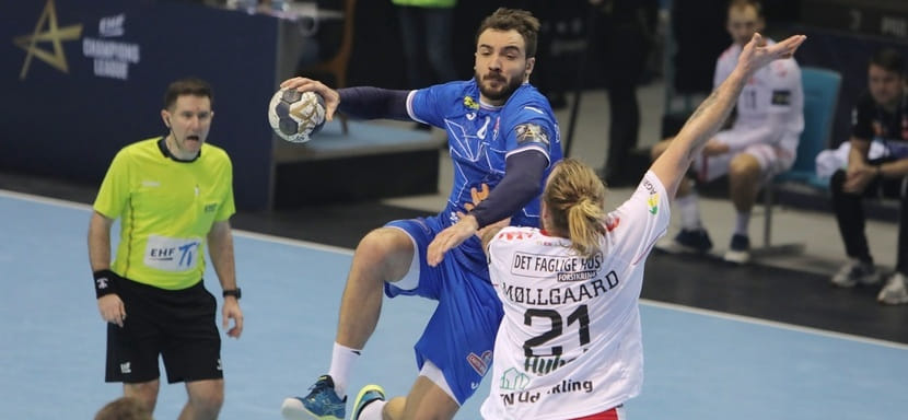 Беларусь. Батист Бонфон расторг контракт с "Брестом" по обоюдному согласию сторон. Французским полусредним интересуется "Ним"