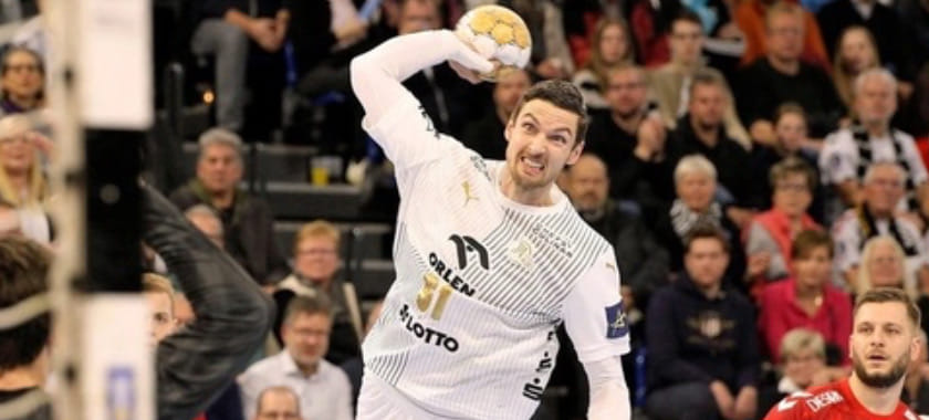 Лига чемпионов. Хендрик Пекелер после поражения от "Ольборга": "Мы хорошо обороняемся, но в нападении у нас нет мужчин, там дети"