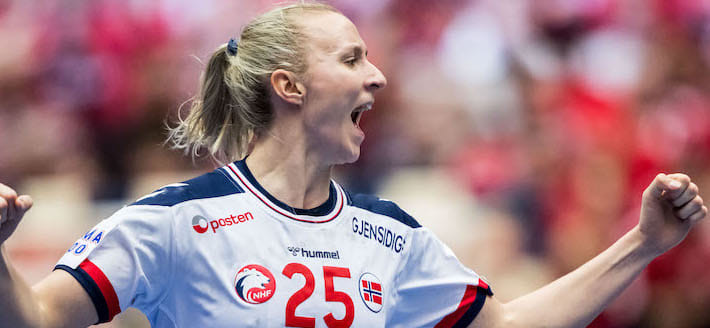 ОИ-2024. Главный тренер сборной Норвегии все ещё не уверен в участии Хенню Рейстад в первом матче олимпийского турнира