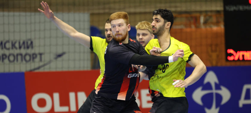 Выжить в Омске. 18 спасений Максима Попова оставили "Скиф" в игре за Суперлигу