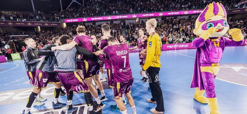 Кубок Франции. Три гола россиянина Александра Шкуринского помогли "Нанту" выйти в четвертьфинал турнира. Ещё одна путёвка у "Монпелье"