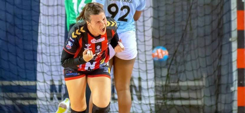 Франция. По две гандболистки "Меца" и "Ниццы" вошли в символическую сборную 25-го тура женского чемпионата