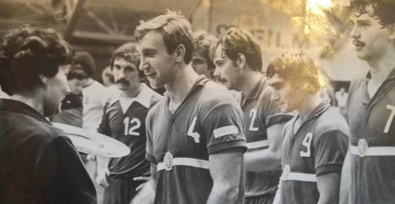 Евгений Семак. Номер 12 с гандбольной хваткой и футбольной грустью. В атаку тоже можно!