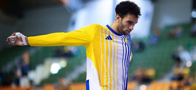 Официально. Польский "Кельце" объявил о расставании с египетским полусредним Хассаном Кадда