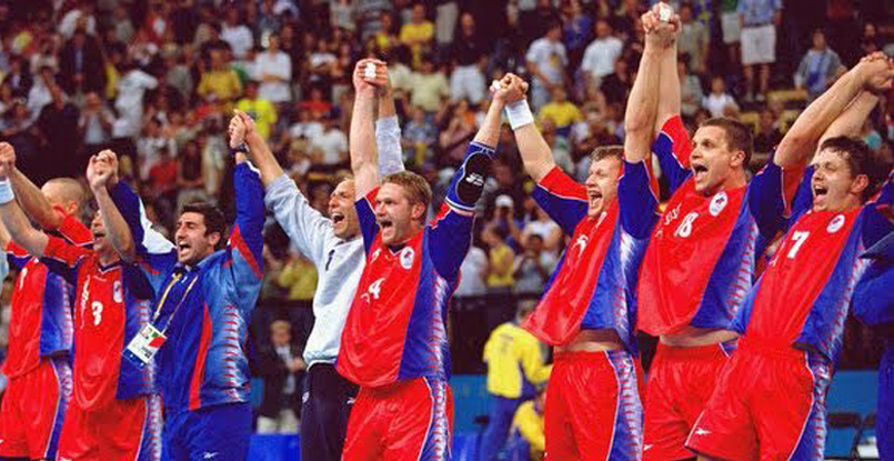 День в истории. 18 лет назад мужская сборная России стала победителем Олимпийских игр. Достижение остается единственным