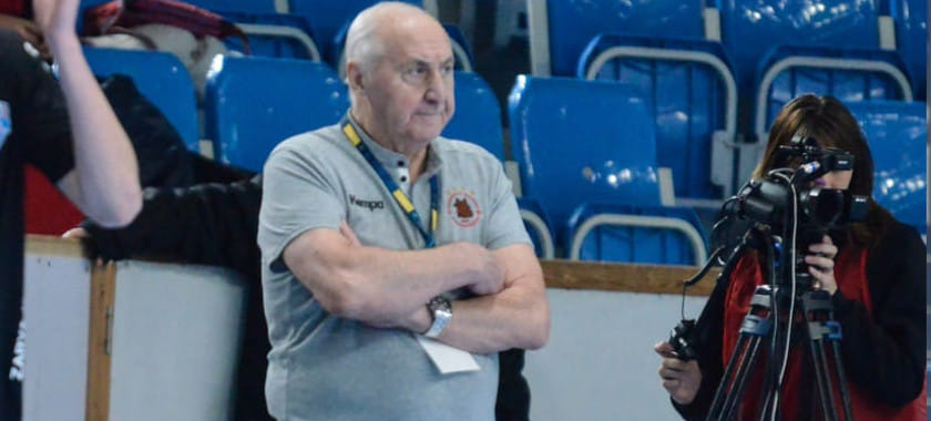 Кубок России. Владимир Максимов: "Спасибо "Пермским медведям" за то, что не пустили "Виктор" в полуфинал"