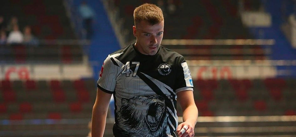 Межсезонье. "Пермские медведи". Кирилл Воронин: "В отпуске познакомились с дочкой Вити Киреева"