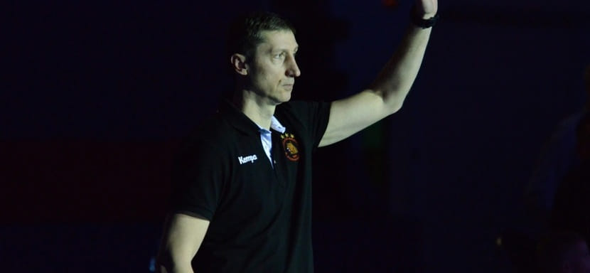 Olimpbet Суперлига. Виталий Иванов: "Каустик" неплохо выглядит на площадке. Недооценивать их нельзя"