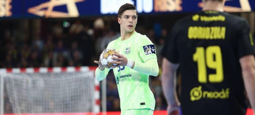 Директор "Киля" Виктор Силадьи об интересе к Домену Макуцу из "Барселоны": "Мы давно следим за ним, а его контракт заканчивается следующим летом"