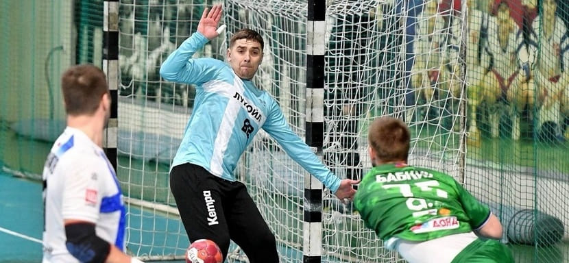 Вратарь ставропольского "Виктора" Станислав Третынко — лучший гандболист ноября в Суперлиге по версии "Быстрого центра"