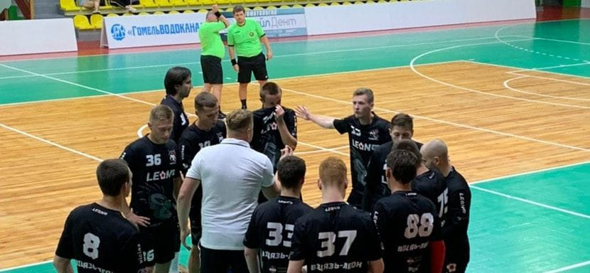 Беларусь. В первом товарищеском матче "Гомель" переиграл минский "Витязь-Леон" с разницей в 9 мячей