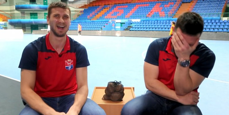 Игроки БГК Андрей Юринок и Бранко Канкараш приняли участие в клубном проекте "Знать не знал" (ВИДЕО)