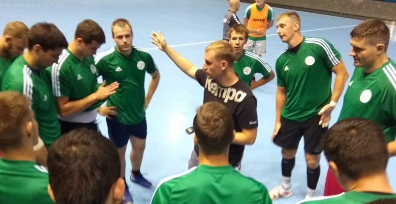 Суперлига. Василий Филиппов о спарринге "Таганрога"-ЮФУ в Бресте: "Важно было убедиться в закреплении игровых схем"