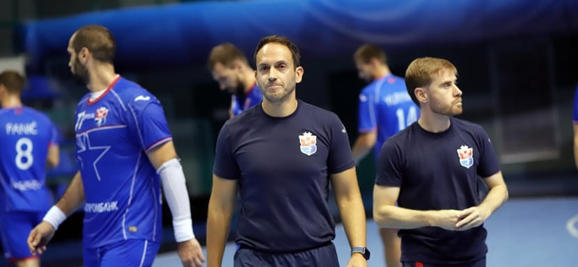 Кубок Беларуси. Рауль Алонсо: "Тренеру "Гомеля" Андрею Мочалову известны некоторые нюансы нашей игры. Наверняка он постарается подготовить сюрприз"