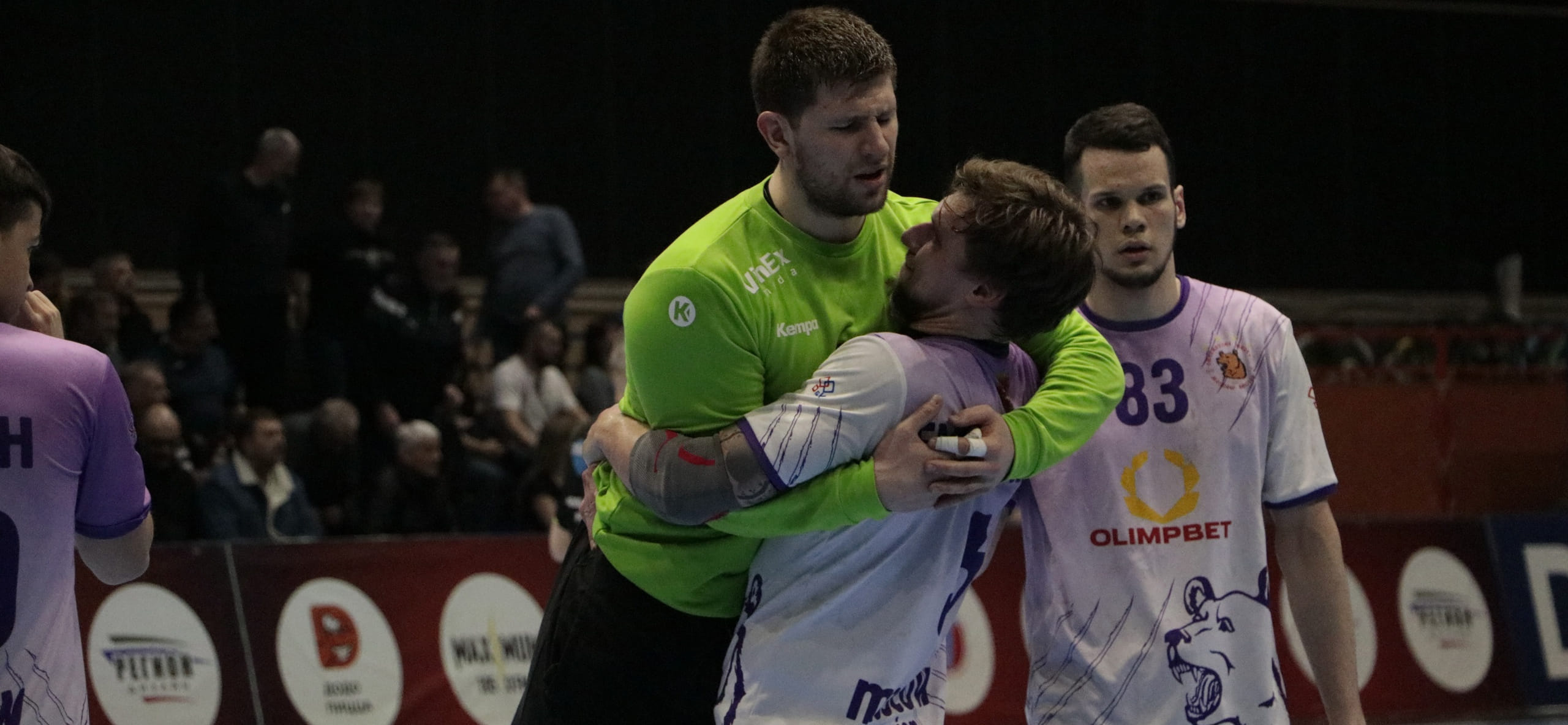 Кубок России. "Чеховские медведи" разгромили краснодарский СКИФ с перевесом 16 мячей и заняли третье место в пермском "финале четырёх".