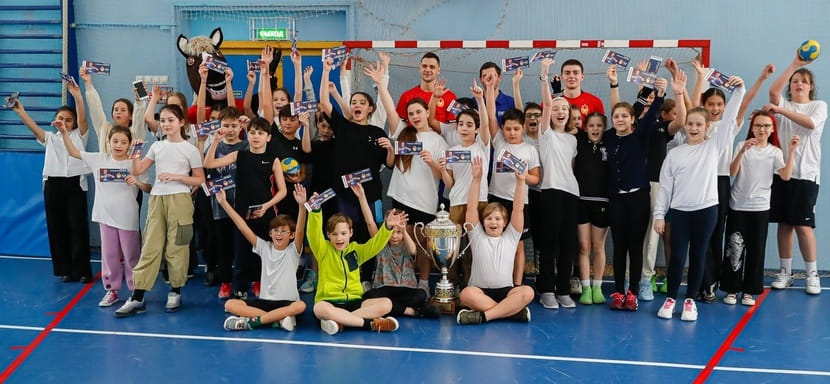 Россия. Представители ЦСКА провели мастер-класс для учеников одной из столичных школ