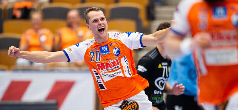 Швеция. Левый крайний Эмиль Френд-Эфорс продлил контракт с "Кристианстадом"