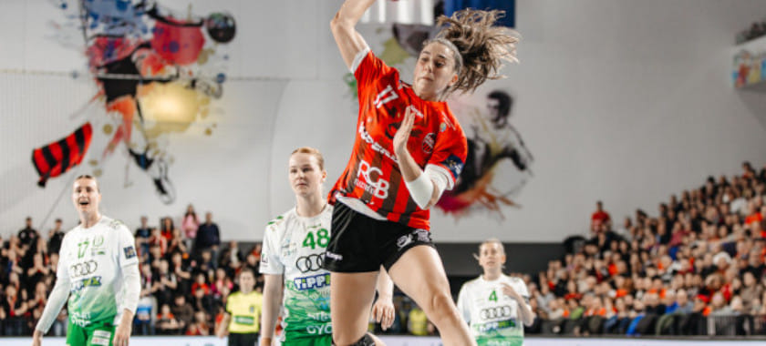 "Дьёр" в гостях обыграл "Глорию Бистрицу", "Мец" на выезде справился с "Будучностью", "Икаст" выиграл у "Солы" в Лиге чемпионов