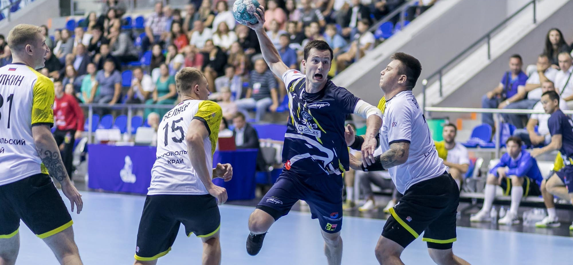 Южное дерби в Краснодаре с участием местного СКИФа и ставропольского "Виктора" завершит сегодня 6-й тур в мужском чемпионате России