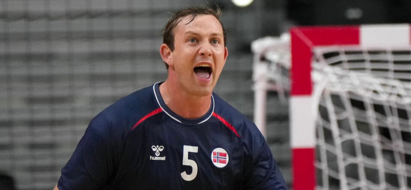 ЧЕ-2022. Говорим сборная Норвегии — подразумеваем Сандер Сагосен. Пять фактов о лидере скандинавов