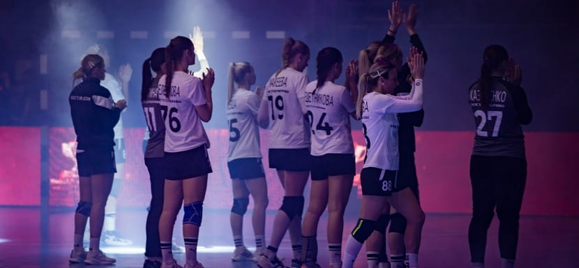 Кубок России. "Ростов-Дон", проиграв "Звезде" в первом тайме семь мячей, добился итоговой победы и занял третье место в "финале четырёх"