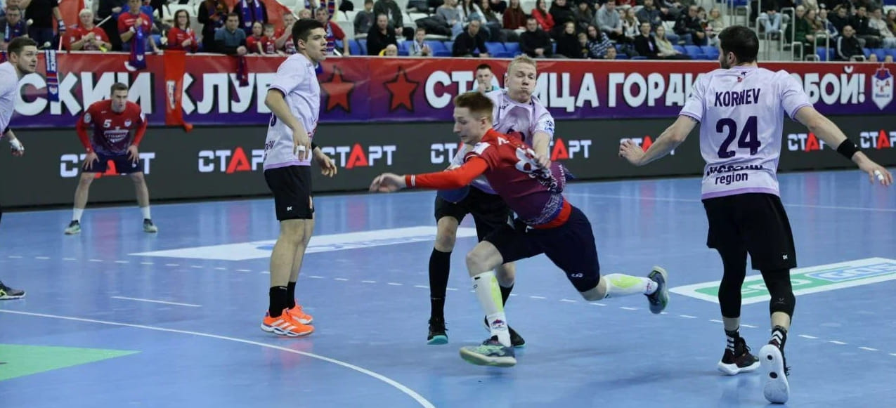 Брат за брата. Счастье хозяев, травмы арбитра и Ладутько, а чеховские проблемы продолжаются