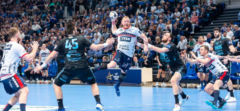 Лига чемпионов. Нас ждут суперматчи — битва "Киля" с "ПСЖ", "Фленсбург" против "Барсы"