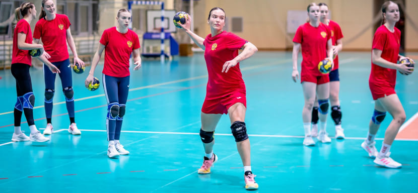 Александра Островская: "Есть определённый мандраж перед предстоящими играми с Беларусью в Волгограде"