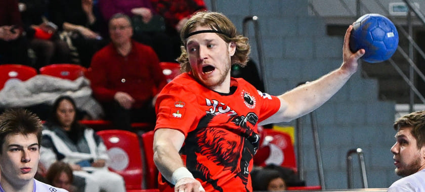 Дмитрий Свистунов о своём праздновании голов: "За баскетболом не слежу, просто нравится его культура. Гандболу не повредит больше зрелищности"