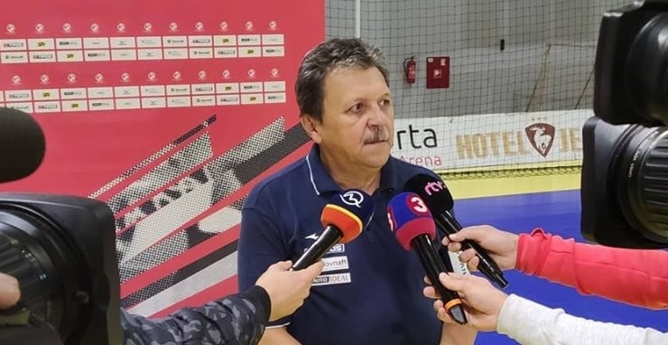 Тренер словачек Павол Стрейхер: "Россиянки — явные фаворитки. Задача — сделать все возможное"