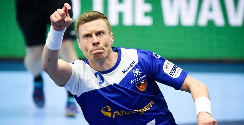 Пяти стран чемпион. Легендарный Гудьон Валур Сигурдссон победно завершил карьеру