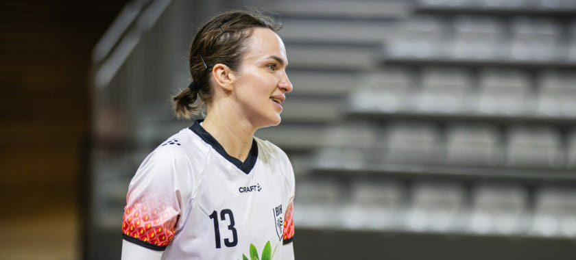 Прогресс Вяхиревой, борьба Дмитриевой с гегемоном и новый титул Масловой. Интриги еврочемпионатов