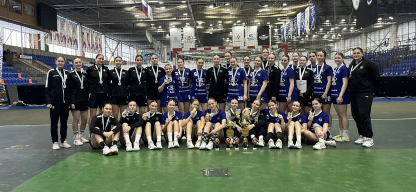 Пента-трик Тольятти, взлёт Ростова и медаль Москвы. Как олимпийская чемпионка вновь выиграла первенство