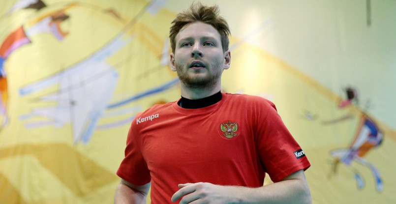 Лучшие голы левого полусреднего сборной России и бухарестского "Динамо" Виталия Комогорова в Лиге чемпионов-2018/19 (ВИДЕО)